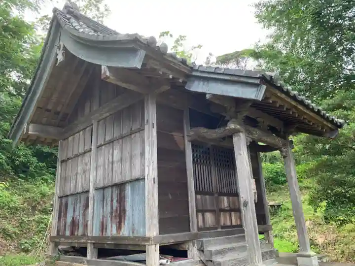熊野神社の本殿・本堂