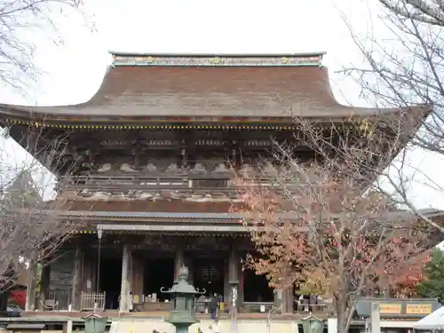 金峯山寺の本殿・本堂