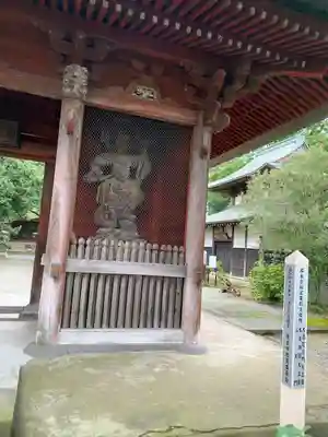 妙傳寺の像