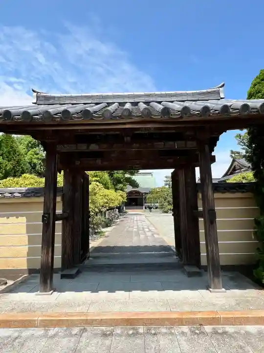 勝福寺の{uncategorized: "未分類", other: "その他", undefined: "問題あり", building: "その他建物", grave: "お墓", sacred_gate: "鳥居", guardian: "狛犬", statue: "像", buddha: "仏像", history: "歴史", nature: "自然", garden: "庭園", animal: "動物", pagoda: "塔", temizu: "手水舎", mountain_gate: "山門・神門", sanctuary: "本殿・本堂", subordinate: "末社・摂社", art: "芸術", scenery: "景色", jizo: "地蔵", ema: "絵馬", goshuin: "御朱印", omikuji: "おみくじ", items: "授与品その他", amulet: "お守り", goshuincho: "御朱印帳", eats: "食事", festival: "お祭り", votive_dance: "神楽", shichigosan: "七五三参", wedding: "結婚式", experience: "体験その他", initially: "初詣", around: "周辺", anti_infection: "感染症対策"}