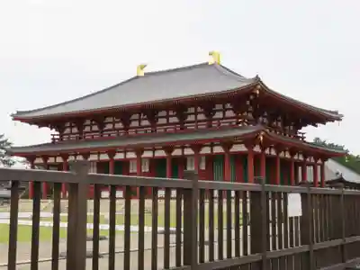 興福寺の本殿・本堂