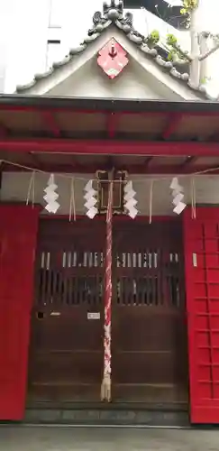 鳥居稲荷神社の本殿・本堂