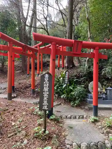 目の霊山　油山寺の鳥居