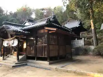 百射山神社の本殿・本堂