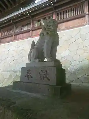 櫻山八幡宮の狛犬