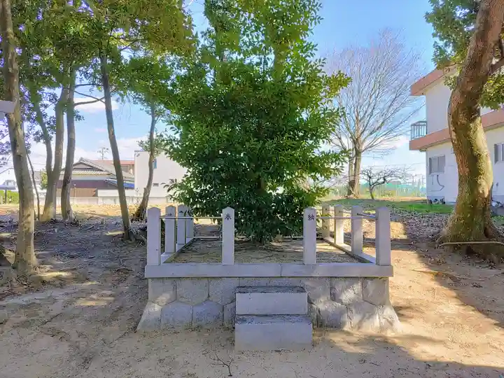 山中八幡社の自然