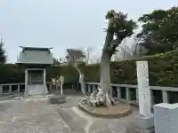 元八幡神社の{uncategorized: "未分類", other: "その他", undefined: "問題あり", building: "その他建物", grave: "お墓", sacred_gate: "鳥居", guardian: "狛犬", statue: "像", buddha: "仏像", history: "歴史", nature: "自然", garden: "庭園", animal: "動物", pagoda: "塔", temizu: "手水舎", mountain_gate: "山門・神門", sanctuary: "本殿・本堂", subordinate: "末社・摂社", art: "芸術", scenery: "景色", jizo: "地蔵", ema: "絵馬", goshuin: "御朱印", omikuji: "おみくじ", items: "授与品その他", amulet: "お守り", goshuincho: "御朱印帳", eats: "食事", festival: "お祭り", votive_dance: "神楽", shichigosan: "七五三参", wedding: "結婚式", experience: "体験その他", initially: "初詣", around: "周辺", anti_infection: "感染症対策"}
