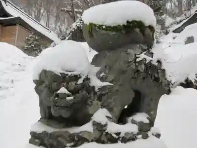 戸隠神社奥社の狛犬