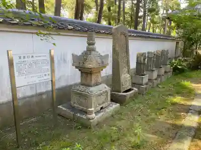 鶴林寺の像