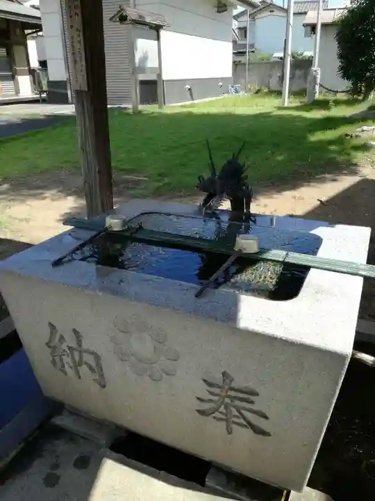 子守神社の手水舎