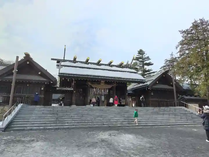 北海道神宮の山門・神門