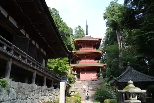 長命寺の塔