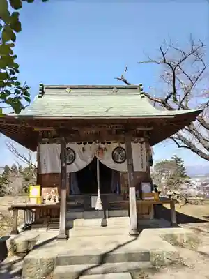 鶴ケ城稲荷神社の本殿・本堂