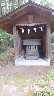 甲波宿禰神社の末社・摂社