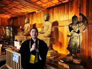 普門寺(切り絵御朱印発祥の寺)の仏像(2021年04月30日(金) 08時10分56秒投稿)