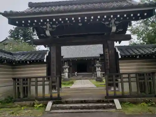 城福寺の山門