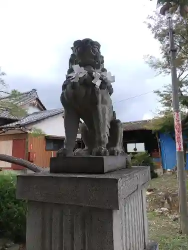 島田八坂神社の狛犬