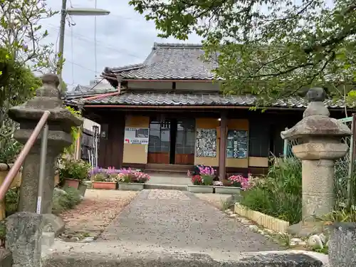 豊泉寺の本殿・本堂