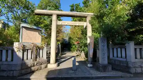 梅田神明宮の鳥居