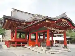 鶴岡八幡宮の本殿