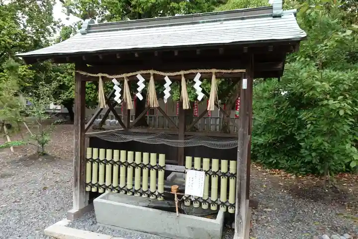 神服神社の手水舎