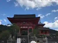 清水寺の山門・神門