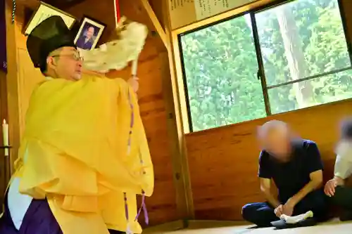 郡殿の池弁財天社(新潟県)