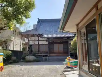 建立寺の本殿・本堂