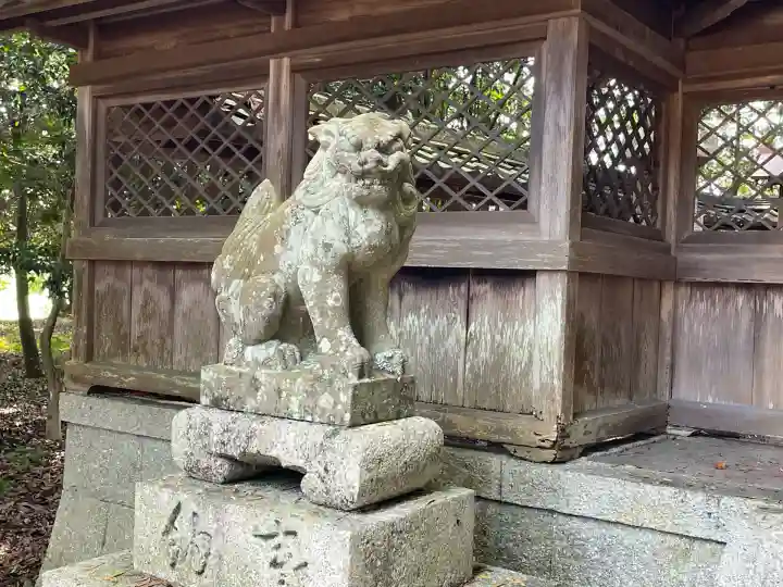 宇賀神社の狛犬