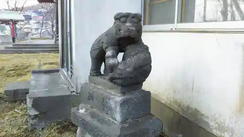 母恋神社の狛犬