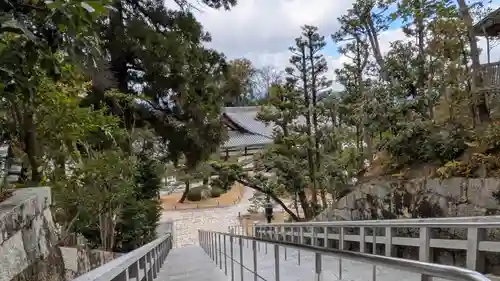 大谷祖廟（真宗本廟飛地境内）(京都府)