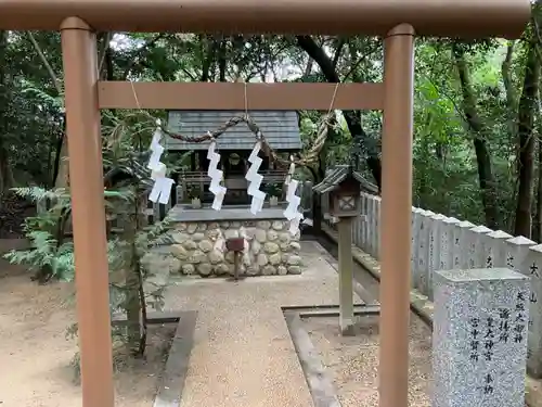 越木岩神社の末社