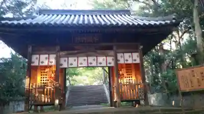 牛窓神社の山門・神門
