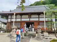 龍済寺の本殿・本堂