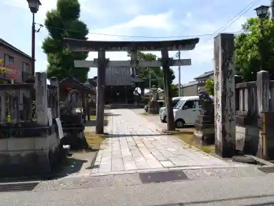 熊野神社の{uncategorized: "未分類", other: "その他", undefined: "問題あり", building: "その他建物", grave: "お墓", sacred_gate: "鳥居", guardian: "狛犬", statue: "像", buddha: "仏像", history: "歴史", nature: "自然", garden: "庭園", animal: "動物", pagoda: "塔", temizu: "手水舎", mountain_gate: "山門・神門", sanctuary: "本殿・本堂", subordinate: "末社・摂社", art: "芸術", scenery: "景色", jizo: "地蔵", ema: "絵馬", goshuin: "御朱印", omikuji: "おみくじ", items: "授与品その他", amulet: "お守り", goshuincho: "御朱印帳", eats: "食事", festival: "お祭り", votive_dance: "神楽", shichigosan: "七五三参", wedding: "結婚式", experience: "体験その他", initially: "初詣", around: "周辺", anti_infection: "感染症対策"}