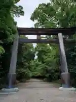 近江神宮の鳥居