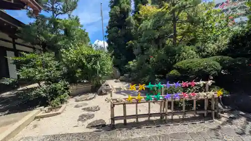 九帝王宮 萱野神社(滋賀県)