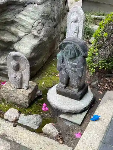 長圓寺（法善寺別院）の仏像