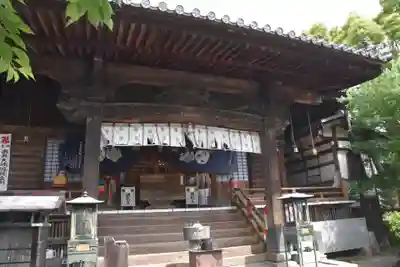 霊山寺の本殿・本堂