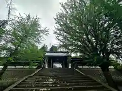 飛驒護國神社の建物その他