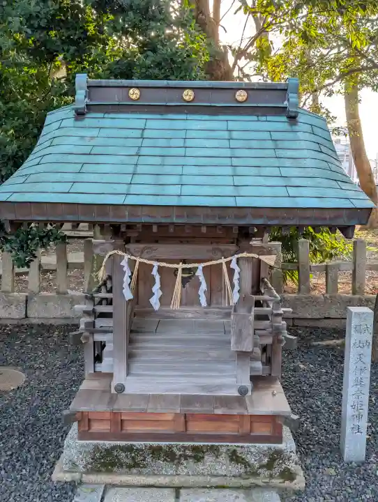 氣比神宮の{uncategorized: "未分類", other: "その他", undefined: "問題あり", building: "その他建物", grave: "お墓", sacred_gate: "鳥居", guardian: "狛犬", statue: "像", buddha: "仏像", history: "歴史", nature: "自然", garden: "庭園", animal: "動物", pagoda: "塔", temizu: "手水舎", mountain_gate: "山門・神門", sanctuary: "本殿・本堂", subordinate: "末社・摂社", art: "芸術", scenery: "景色", jizo: "地蔵", ema: "絵馬", goshuin: "御朱印", omikuji: "おみくじ", items: "授与品その他", amulet: "お守り", goshuincho: "御朱印帳", eats: "食事", festival: "お祭り", votive_dance: "神楽", shichigosan: "七五三参", wedding: "結婚式", experience: "体験その他", initially: "初詣", around: "周辺", anti_infection: "感染症対策"}