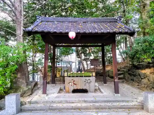 蝮ヶ池八幡宮の手水舎