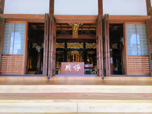 阿弥陀寺の本殿・本堂