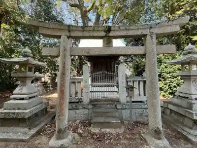 大歳神社の{uncategorized: "未分類", other: "その他", undefined: "問題あり", building: "その他建物", grave: "お墓", sacred_gate: "鳥居", guardian: "狛犬", statue: "像", buddha: "仏像", history: "歴史", nature: "自然", garden: "庭園", animal: "動物", pagoda: "塔", temizu: "手水舎", mountain_gate: "山門・神門", sanctuary: "本殿・本堂", subordinate: "末社・摂社", art: "芸術", scenery: "景色", jizo: "地蔵", ema: "絵馬", goshuin: "御朱印", omikuji: "おみくじ", items: "授与品その他", amulet: "お守り", goshuincho: "御朱印帳", eats: "食事", festival: "お祭り", votive_dance: "神楽", shichigosan: "七五三参", wedding: "結婚式", experience: "体験その他", initially: "初詣", around: "周辺", anti_infection: "感染症対策"}