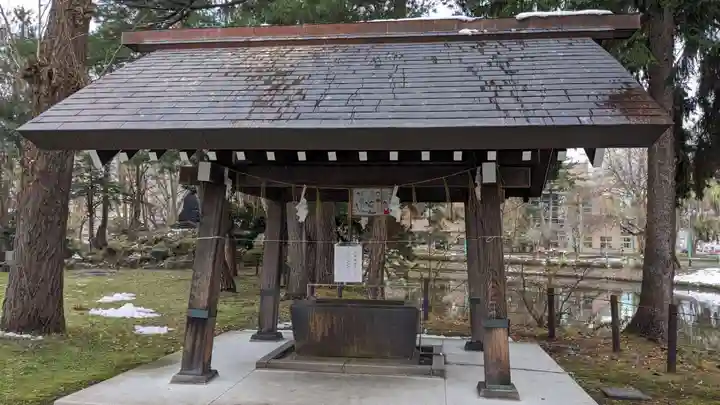 上川神社頓宮の手水舎