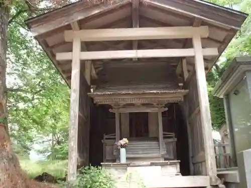 洞雲寺の本殿・本堂