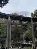 明治神宮の{uncategorized: "未分類", other: "その他", undefined: "問題あり", building: "その他建物", grave: "お墓", sacred_gate: "鳥居", guardian: "狛犬", statue: "像", buddha: "仏像", history: "歴史", nature: "自然", garden: "庭園", animal: "動物", pagoda: "塔", temizu: "手水舎", mountain_gate: "山門・神門", sanctuary: "本殿・本堂", subordinate: "末社・摂社", art: "芸術", scenery: "景色", jizo: "地蔵", ema: "絵馬", goshuin: "御朱印", omikuji: "おみくじ", items: "授与品その他", amulet: "お守り", goshuincho: "御朱印帳", eats: "食事", festival: "お祭り", votive_dance: "神楽", shichigosan: "七五三参", wedding: "結婚式", experience: "体験その他", initially: "初詣", around: "周辺", anti_infection: "感染症対策"}