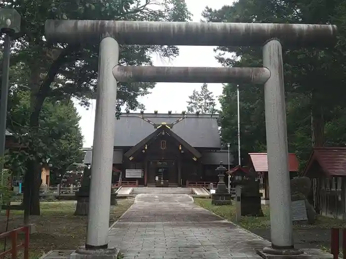上富良野神社の鳥居