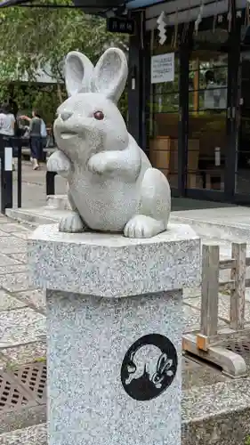 岡崎神社の狛犬