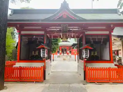 馬橋稲荷神社の山門・神門